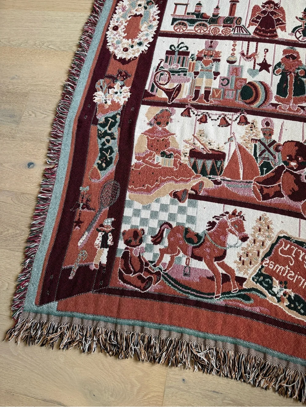 Vintage Fieldcrest Antique Holiday Throw Blanket - Burgundy, Green, Cream